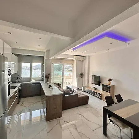 Lux Seaview Spot * Καβάλα