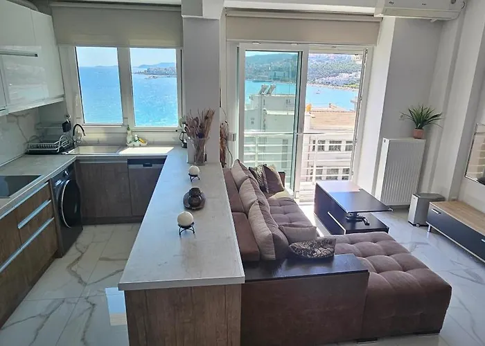 Διαμέρισμα Lux Seaview Spot *